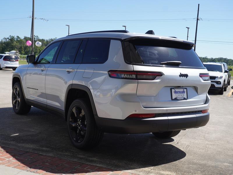 new 2024 Jeep Grand Cherokee L car, priced at $49,425