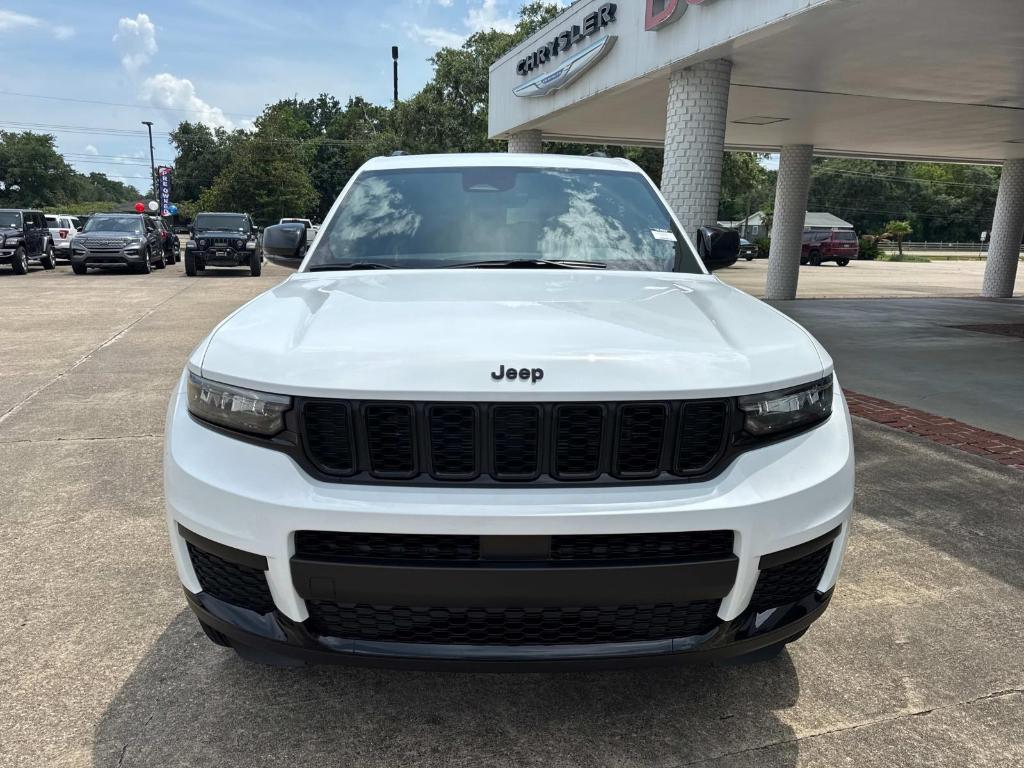 new 2025 Jeep Grand Cherokee L car, priced at $45,635