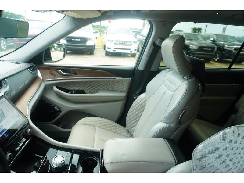 used 2023 Jeep Grand Cherokee L car, priced at $52,997