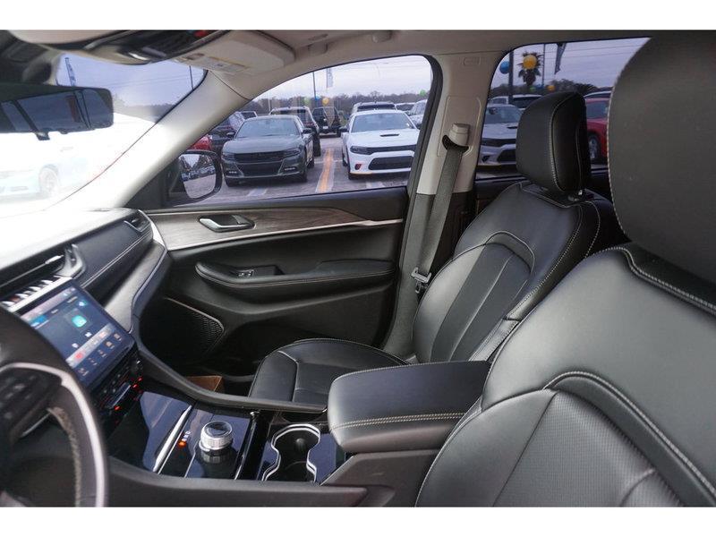 used 2023 Jeep Grand Cherokee L car, priced at $48,997