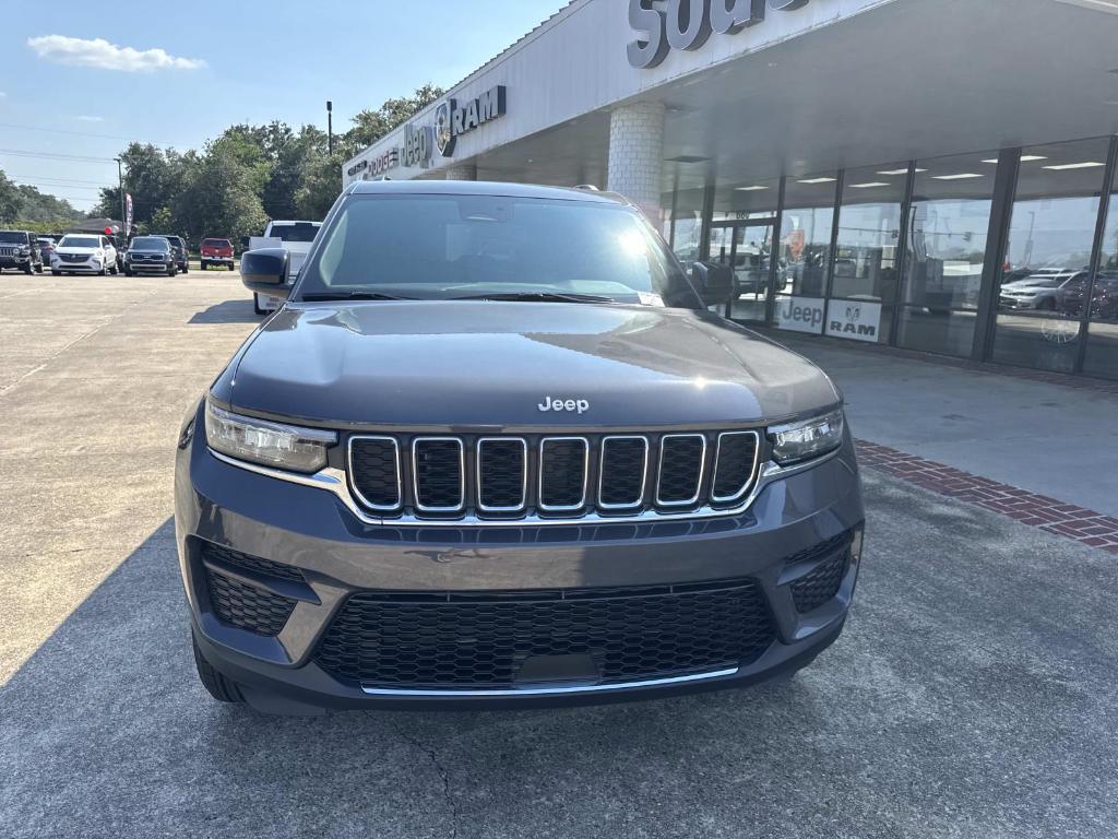 new 2025 Jeep Grand Cherokee car, priced at $44,170