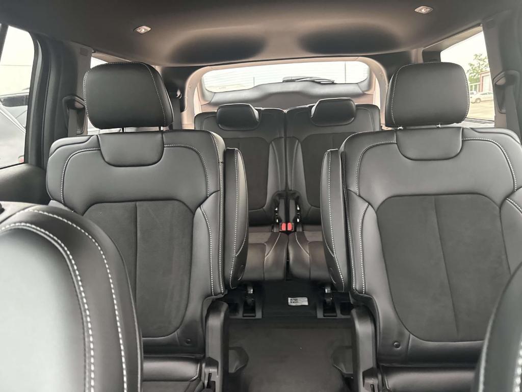 new 2025 Jeep Grand Cherokee L car, priced at $46,730