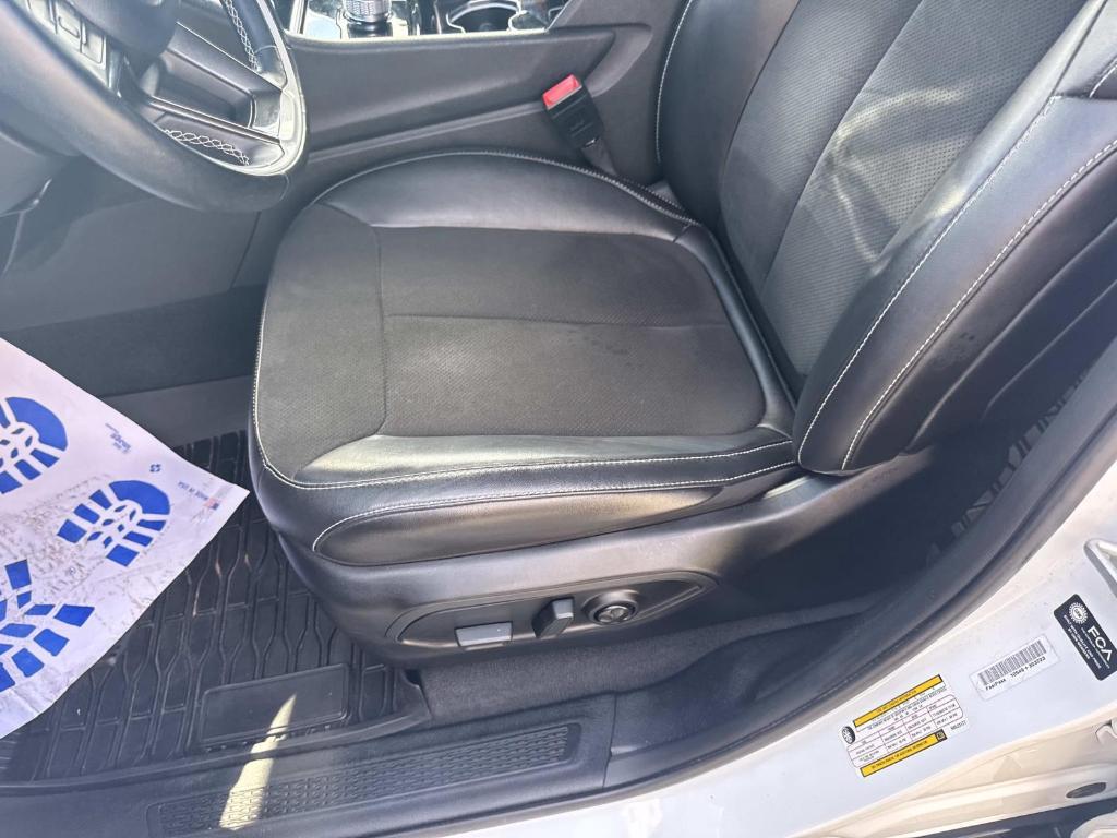 used 2022 Jeep Grand Cherokee L car