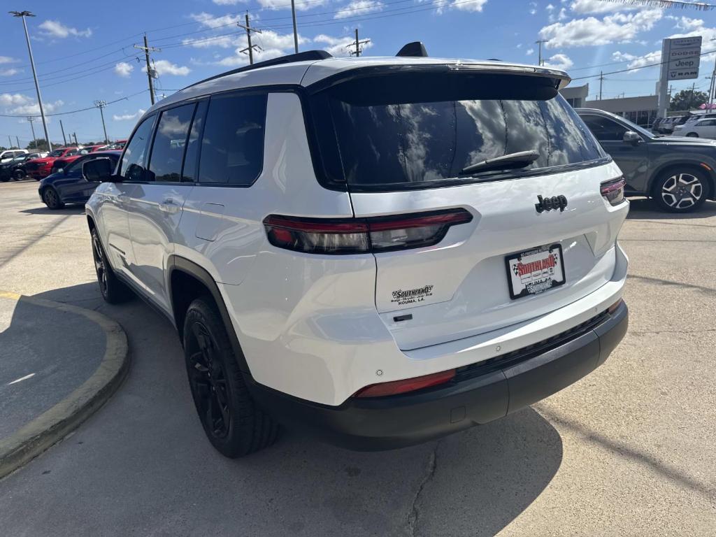 used 2022 Jeep Grand Cherokee L car