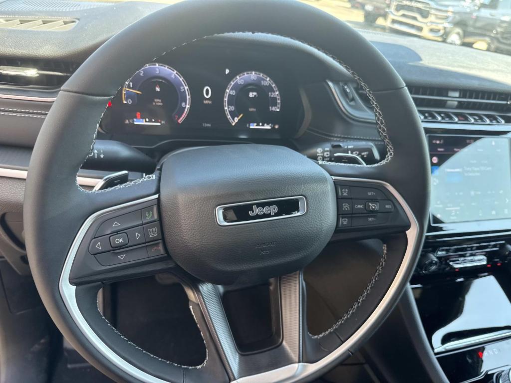 new 2025 Jeep Grand Cherokee L car, priced at $43,920