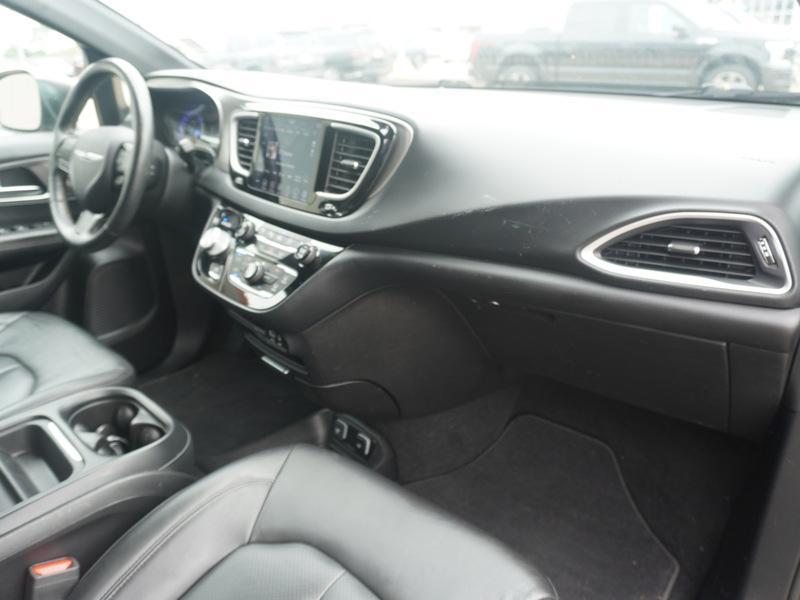 used 2020 Chrysler Pacifica car, priced at $29,997