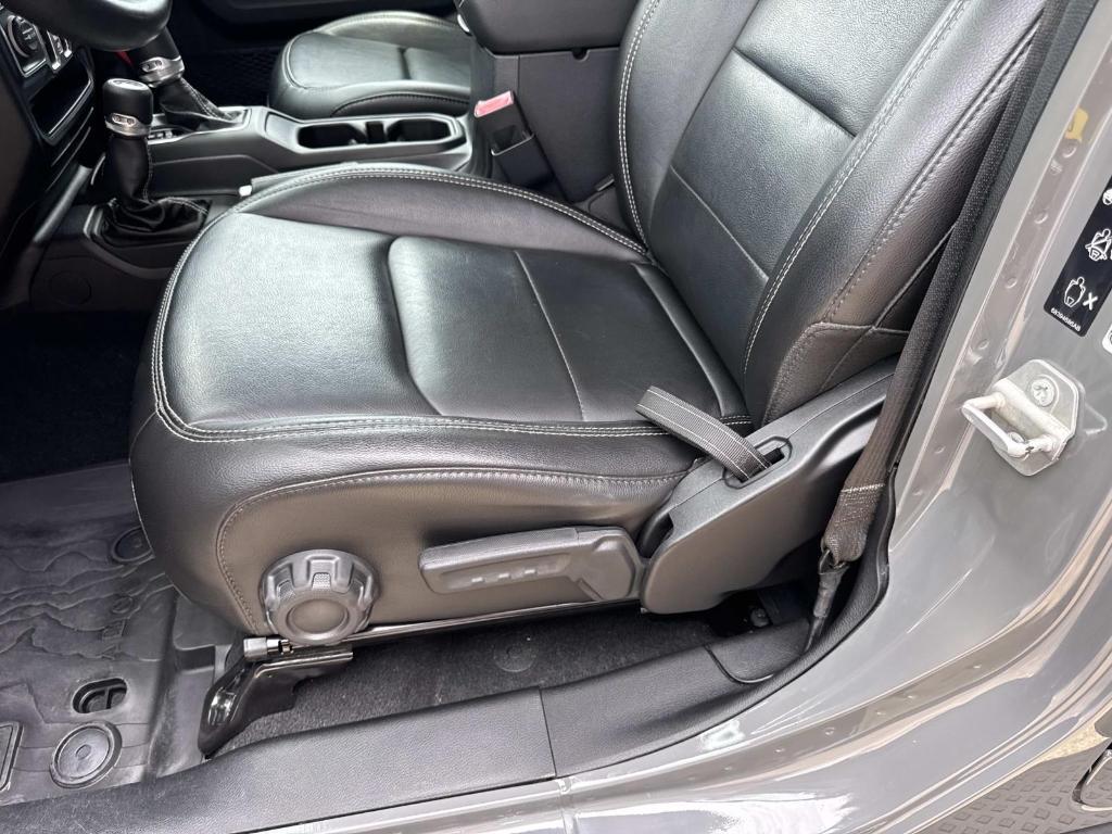 used 2020 Jeep Gladiator car, priced at $34,997