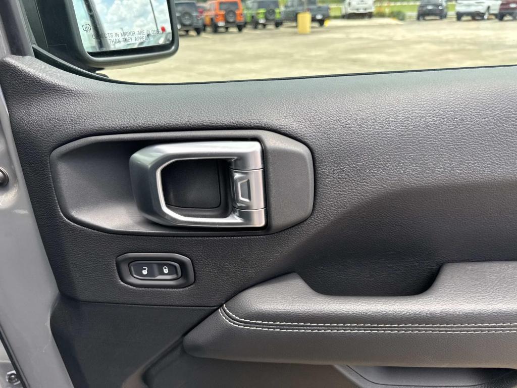 used 2020 Jeep Gladiator car, priced at $34,997