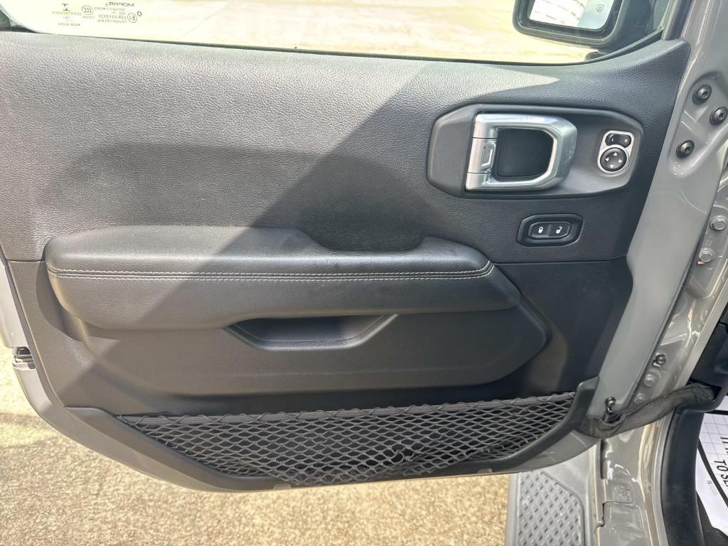 used 2020 Jeep Gladiator car, priced at $31,997