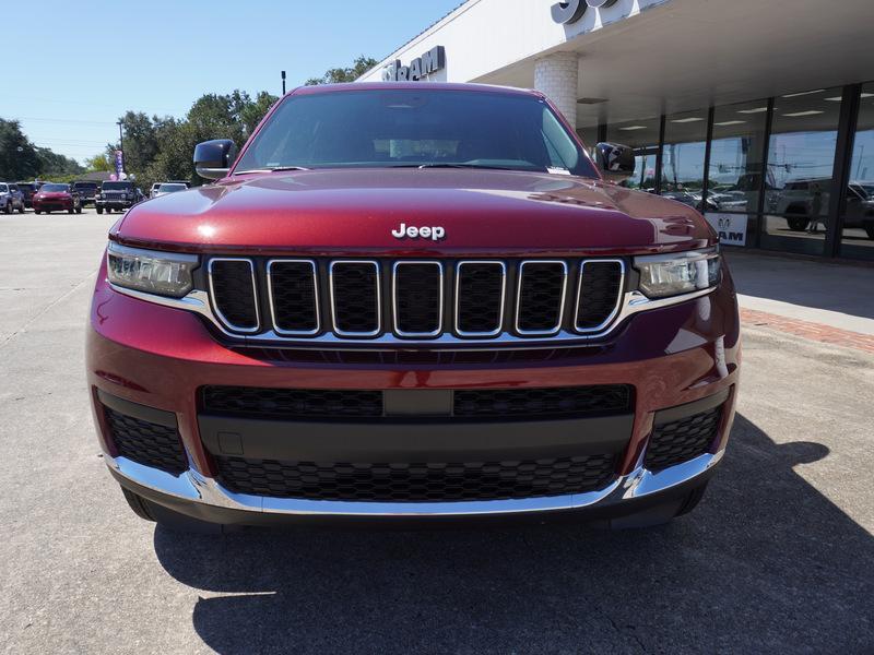 new 2024 Jeep Grand Cherokee L car, priced at $41,175