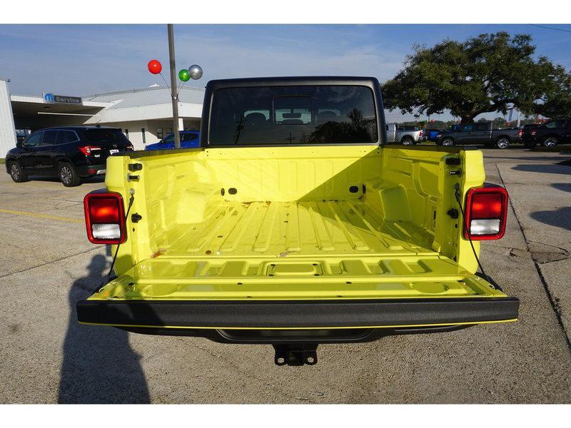 new 2023 Jeep Gladiator car, priced at $44,840