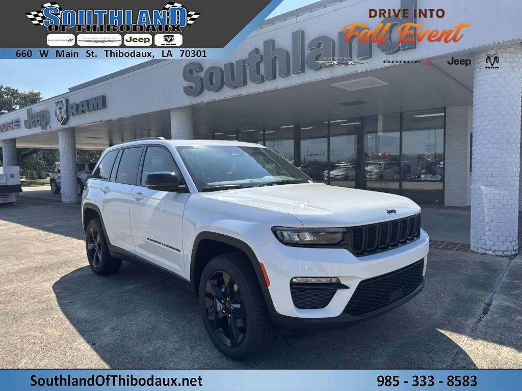 new 2025 Jeep Grand Cherokee car, priced at $50,140