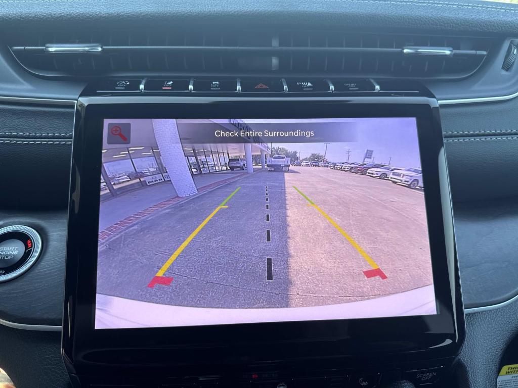 new 2025 Jeep Grand Cherokee car, priced at $50,140