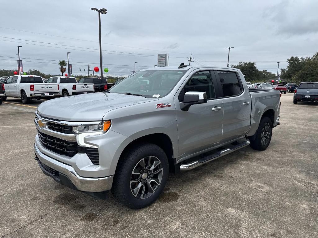 used 2022 Chevrolet Silverado 1500 car, priced at $43,997