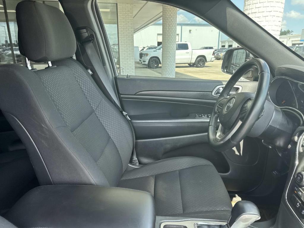 used 2018 Jeep Grand Cherokee car, priced at $17,997