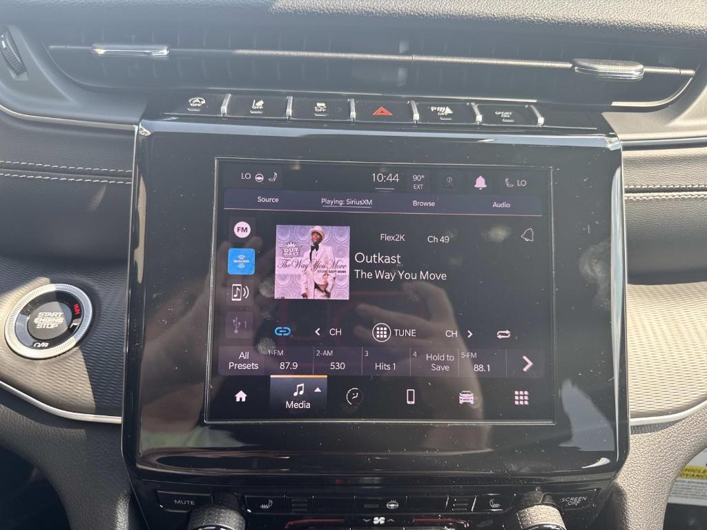 new 2025 Jeep Grand Cherokee car, priced at $44,170