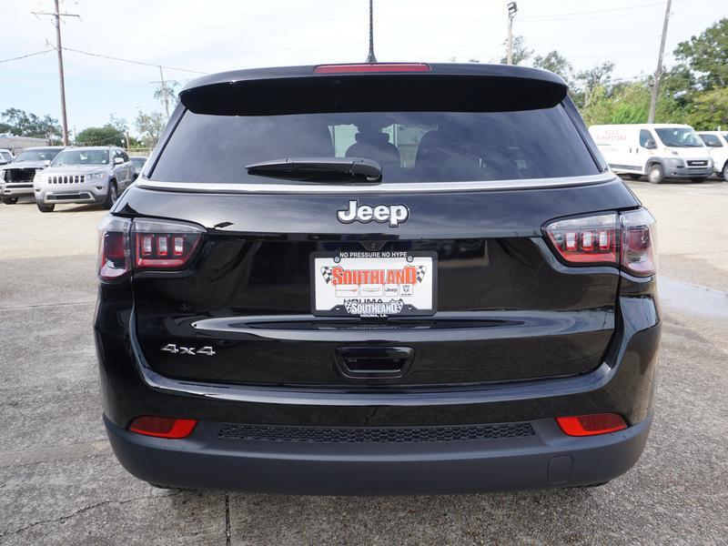 new 2025 Jeep Compass car, priced at $26,590