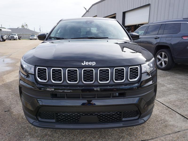 new 2025 Jeep Compass car, priced at $26,590