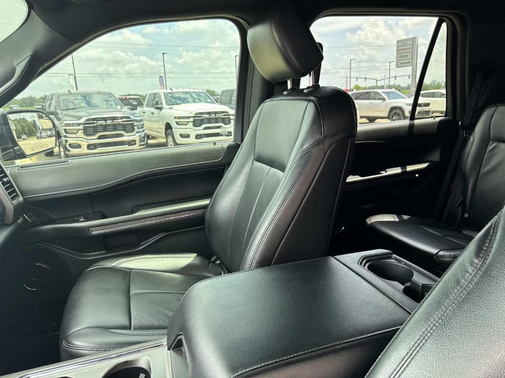 used 2019 Ford Expedition car, priced at $23,997
