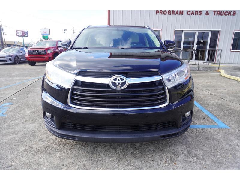 used 2014 Toyota Highlander car, priced at $14,997