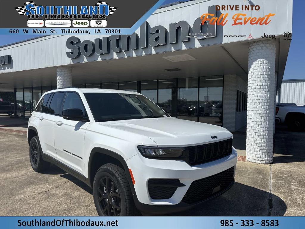 new 2025 Jeep Grand Cherokee car, priced at $43,635