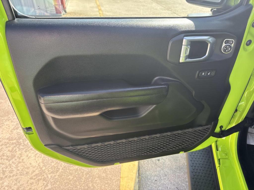 used 2021 Jeep Wrangler Unlimited car, priced at $31,997