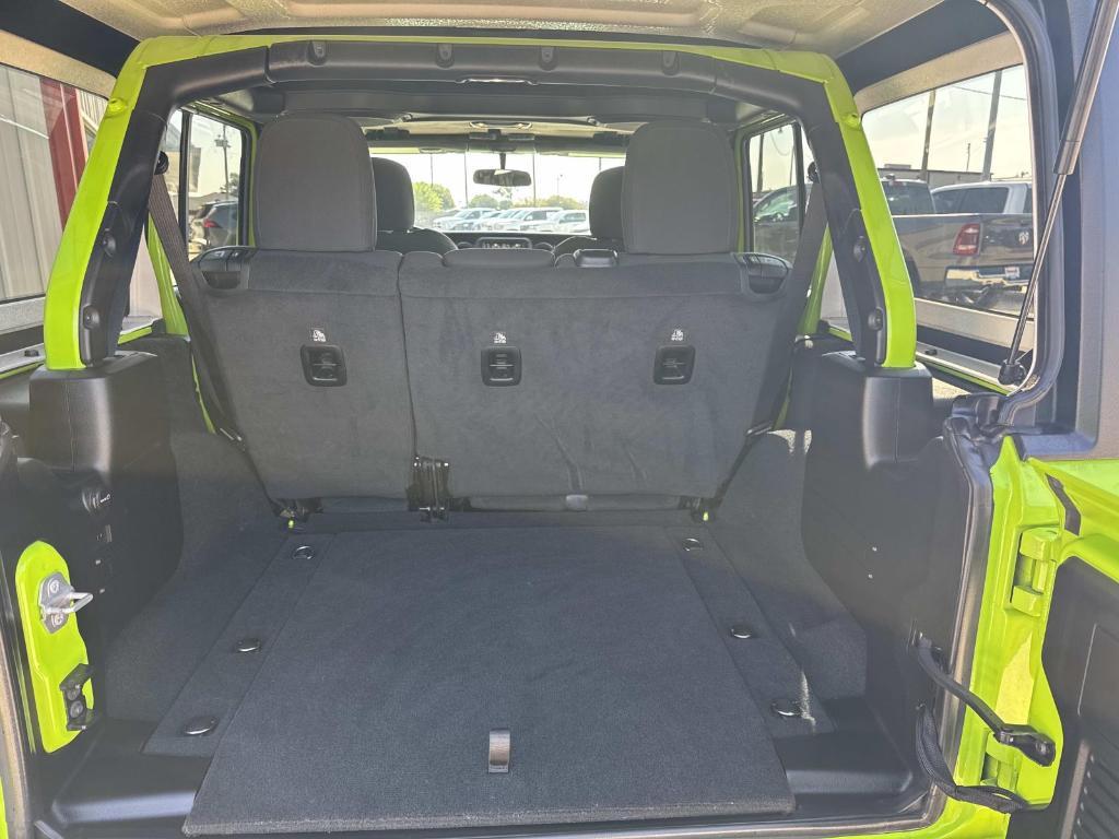 used 2021 Jeep Wrangler Unlimited car, priced at $31,997