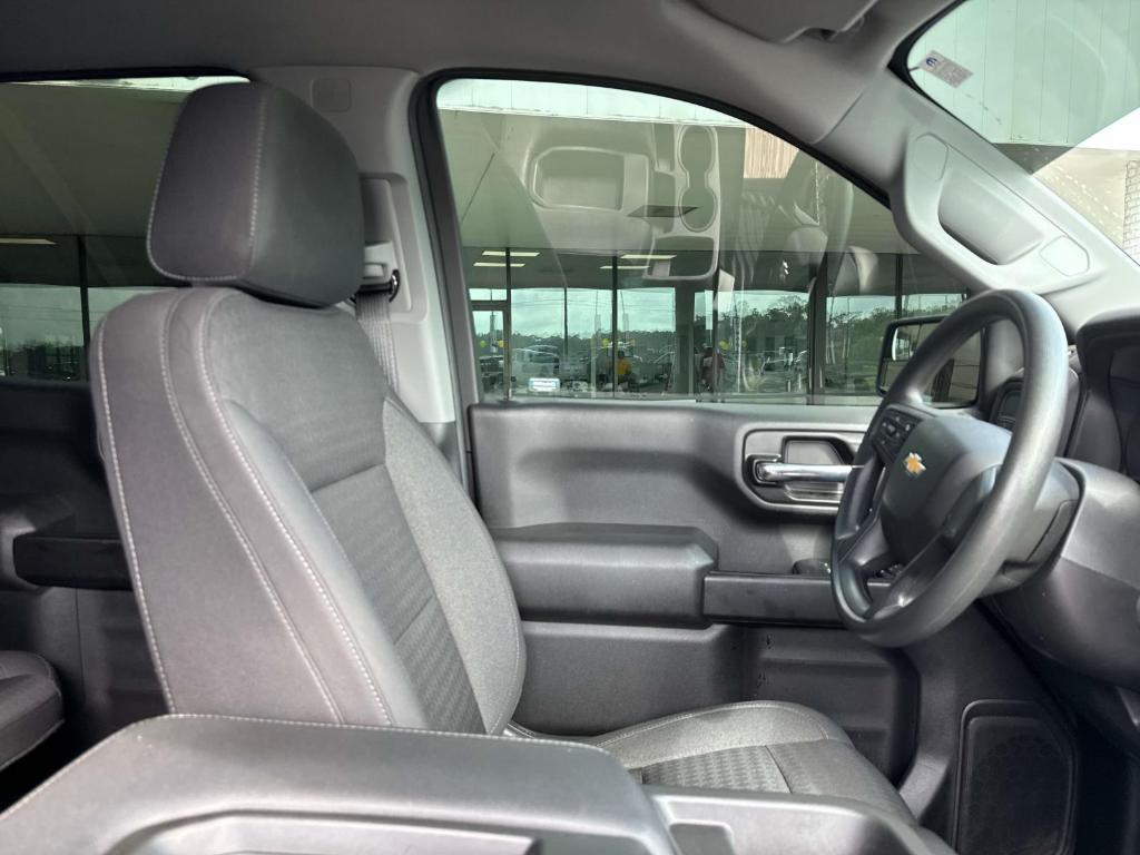 used 2022 Chevrolet Silverado 1500 car, priced at $35,997