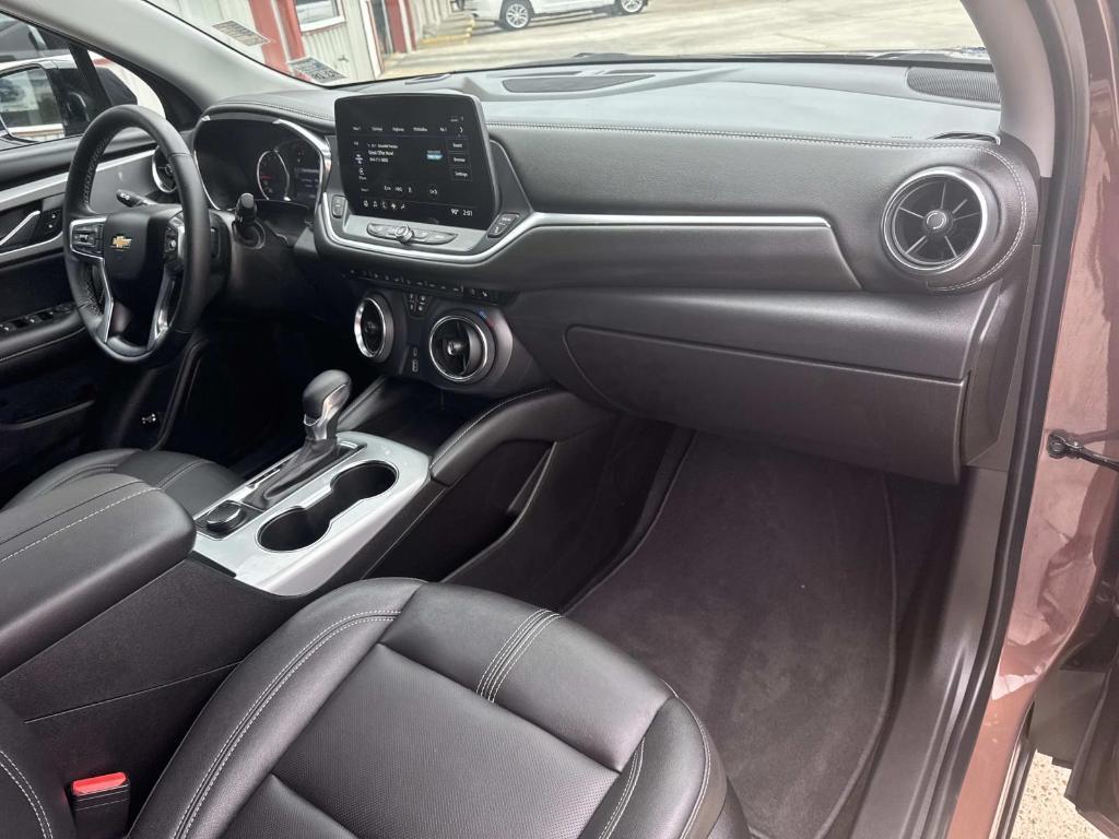 used 2024 Chevrolet Blazer car, priced at $29,997