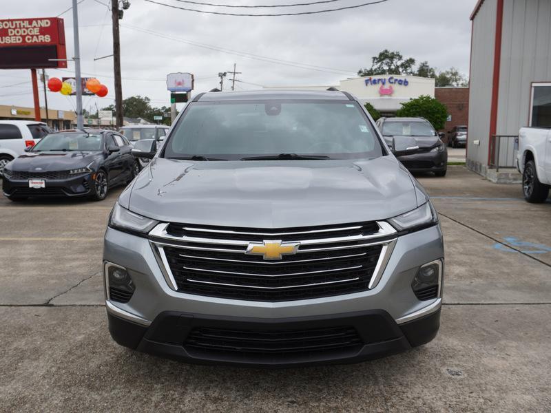 used 2023 Chevrolet Traverse car, priced at $33,497