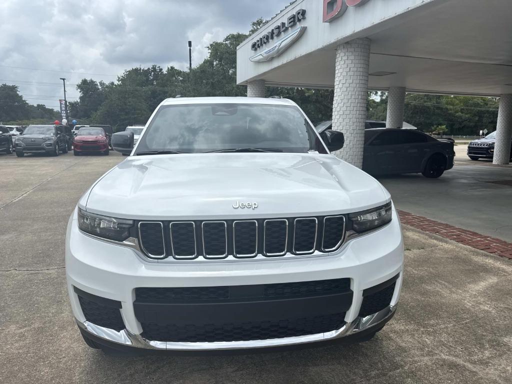new 2025 Jeep Grand Cherokee L car, priced at $43,325