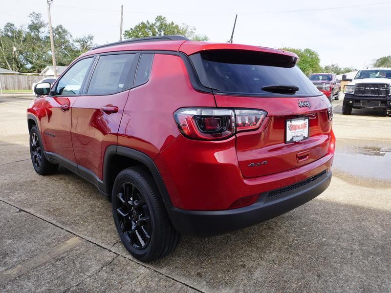 new 2025 Jeep Compass car, priced at $30,997