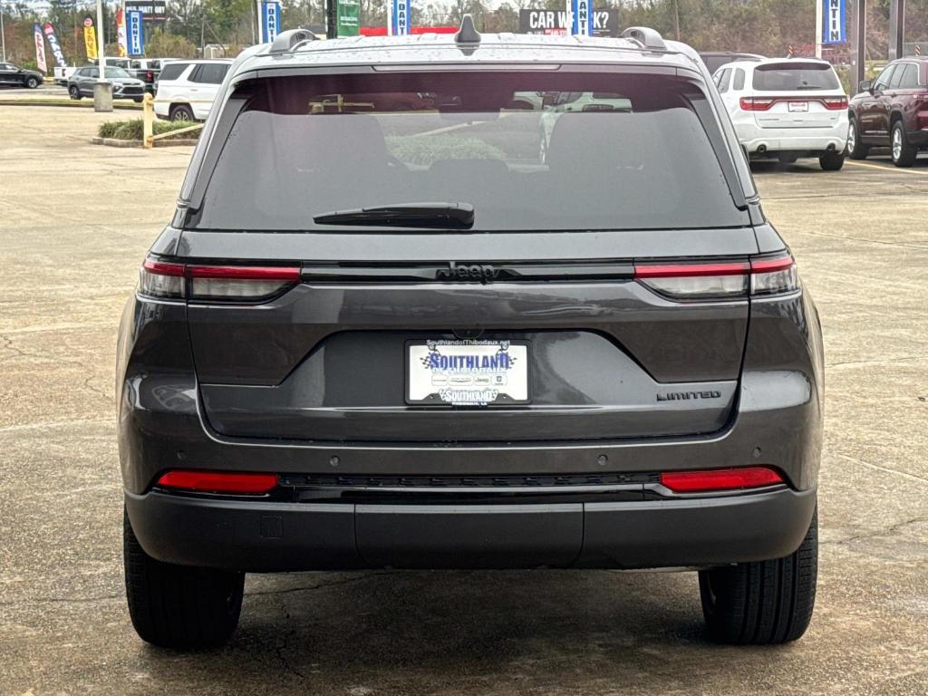 new 2025 Jeep Grand Cherokee car, priced at $50,535