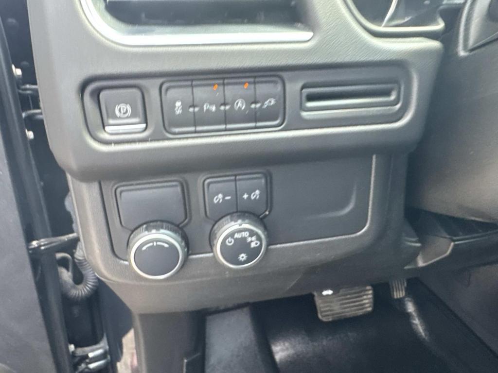 used 2021 Chevrolet Suburban car, priced at $44,997