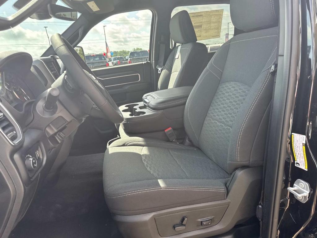 new 2025 Ram 2500 car, priced at $76,515