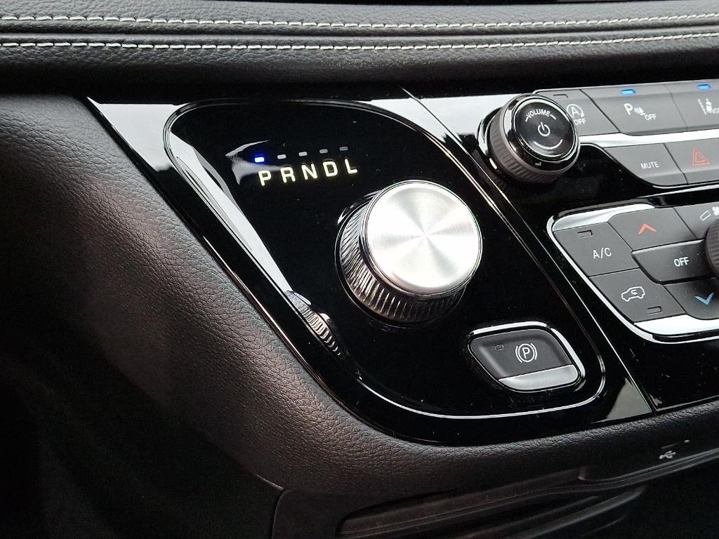 new 2026 Chrysler Pacifica car, priced at $43,216