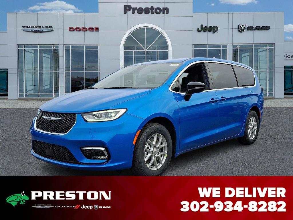 new 2026 Chrysler Pacifica car, priced at $44,415