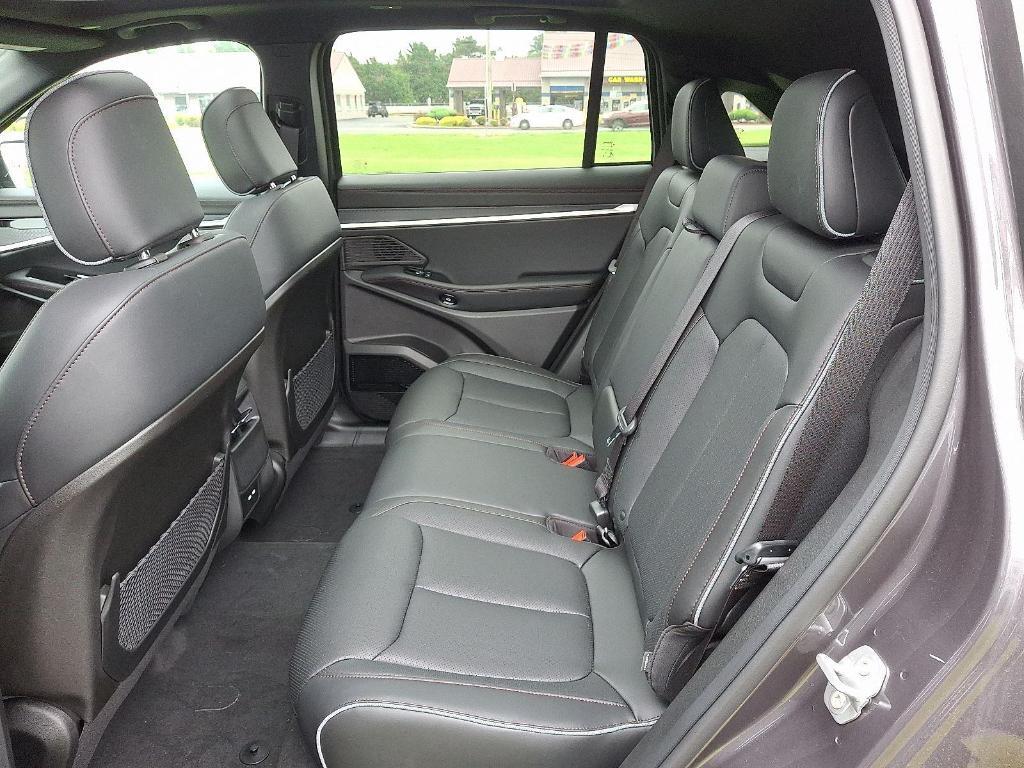 new 2025 Jeep Wagoneer S car, priced at $46,859