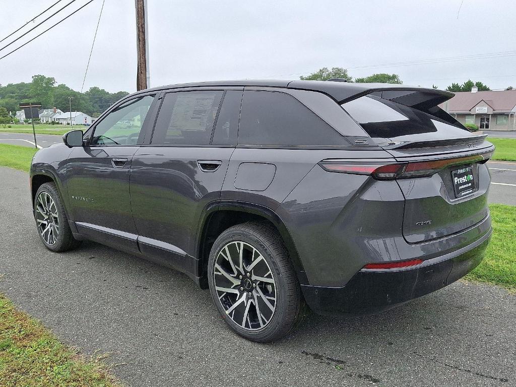new 2025 Jeep Wagoneer S car, priced at $46,859