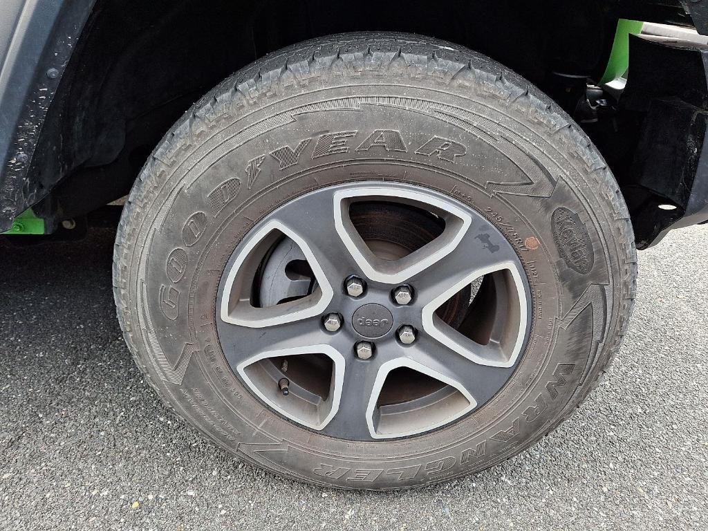 used 2020 Jeep Wrangler car, priced at $25,900