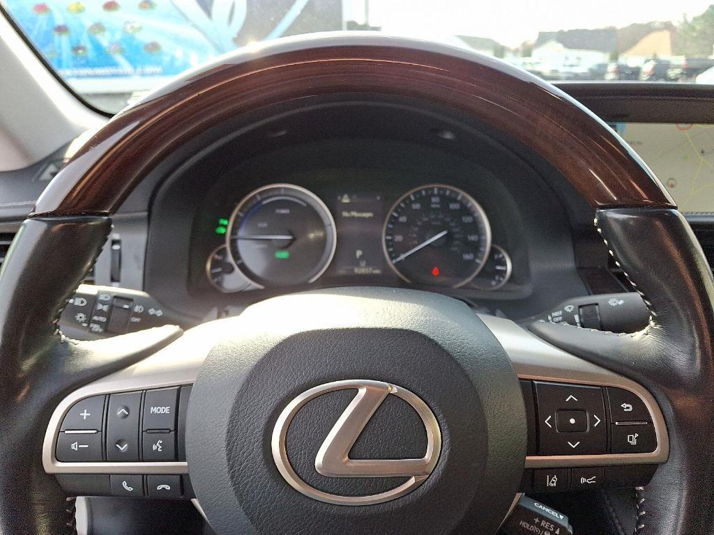 used 2018 Lexus ES 300h car, priced at $24,500