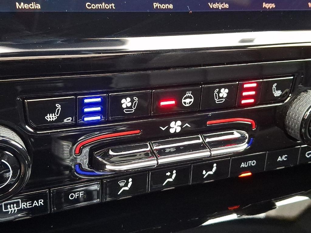 new 2025 Jeep Grand Cherokee L car, priced at $53,023