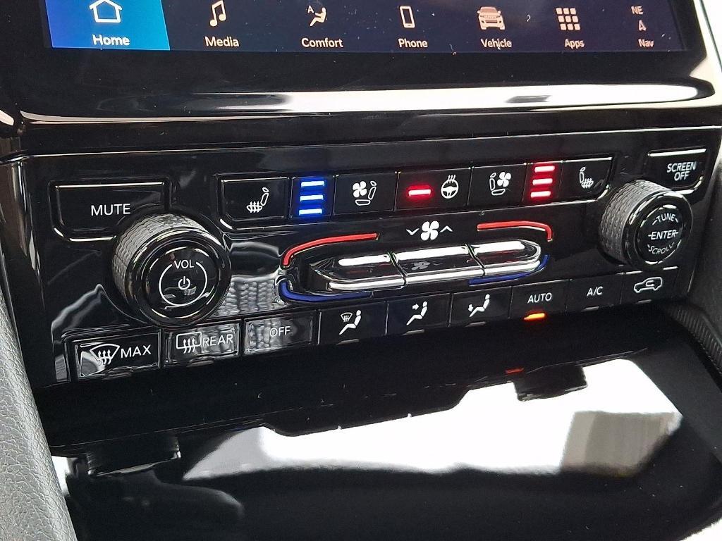 new 2025 Jeep Grand Cherokee L car, priced at $53,023