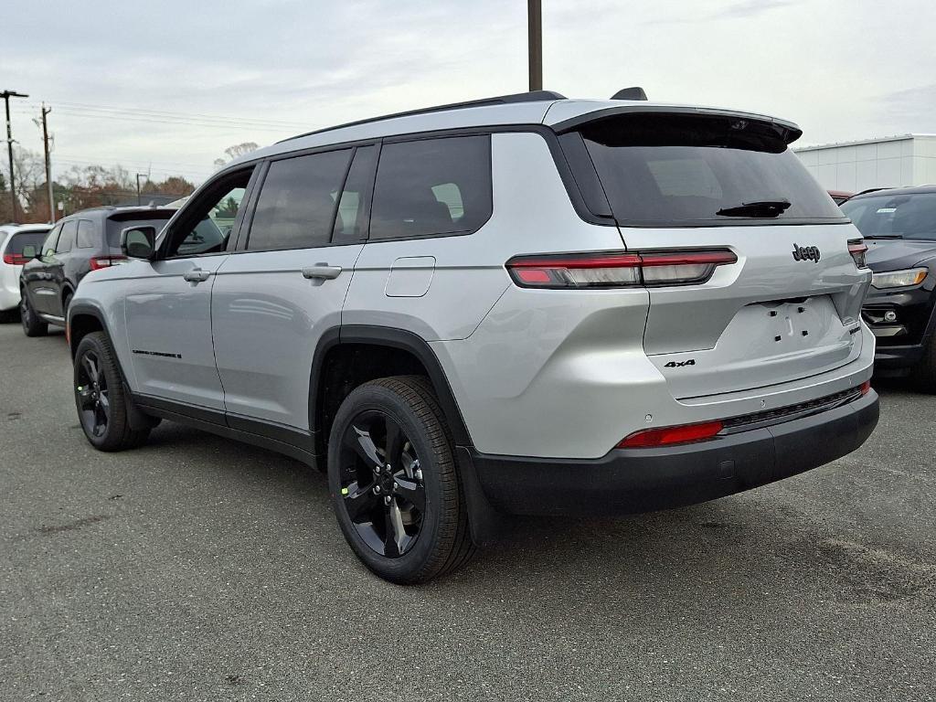 new 2025 Jeep Grand Cherokee L car, priced at $53,023