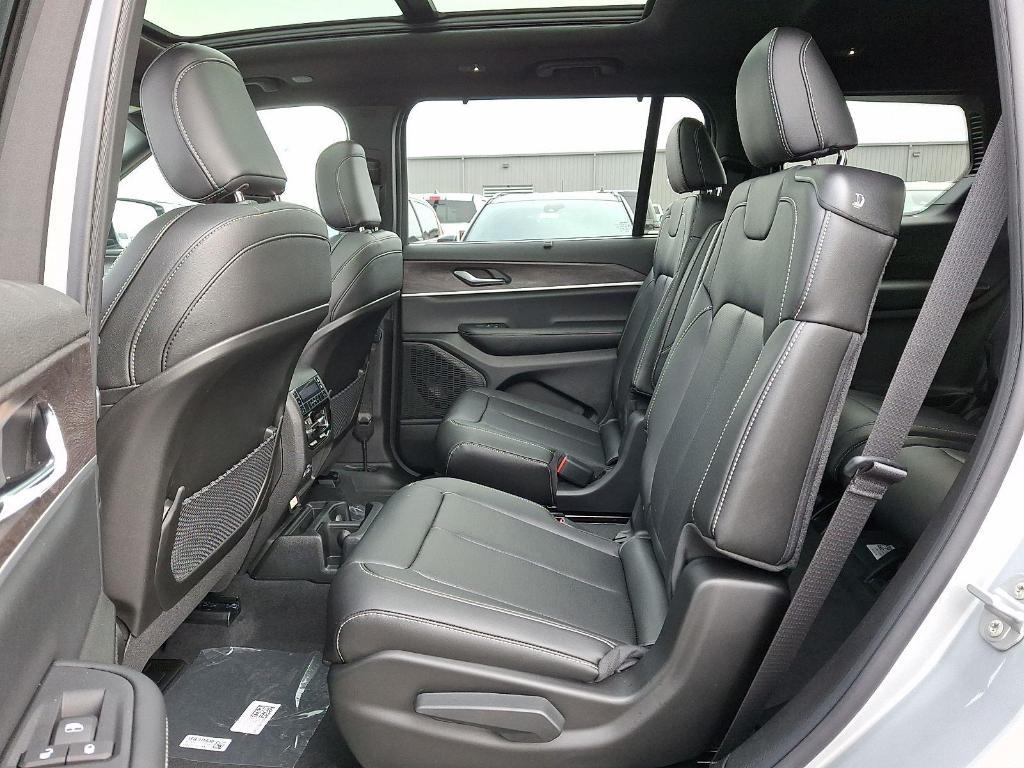 new 2025 Jeep Grand Cherokee L car, priced at $53,023