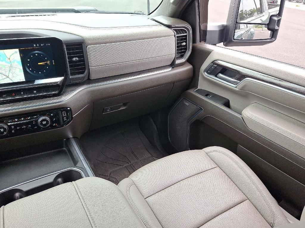 used 2025 Chevrolet Silverado 3500 car, priced at $74,750
