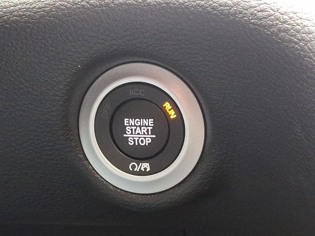 new 2026 Chrysler Pacifica car, priced at $53,140