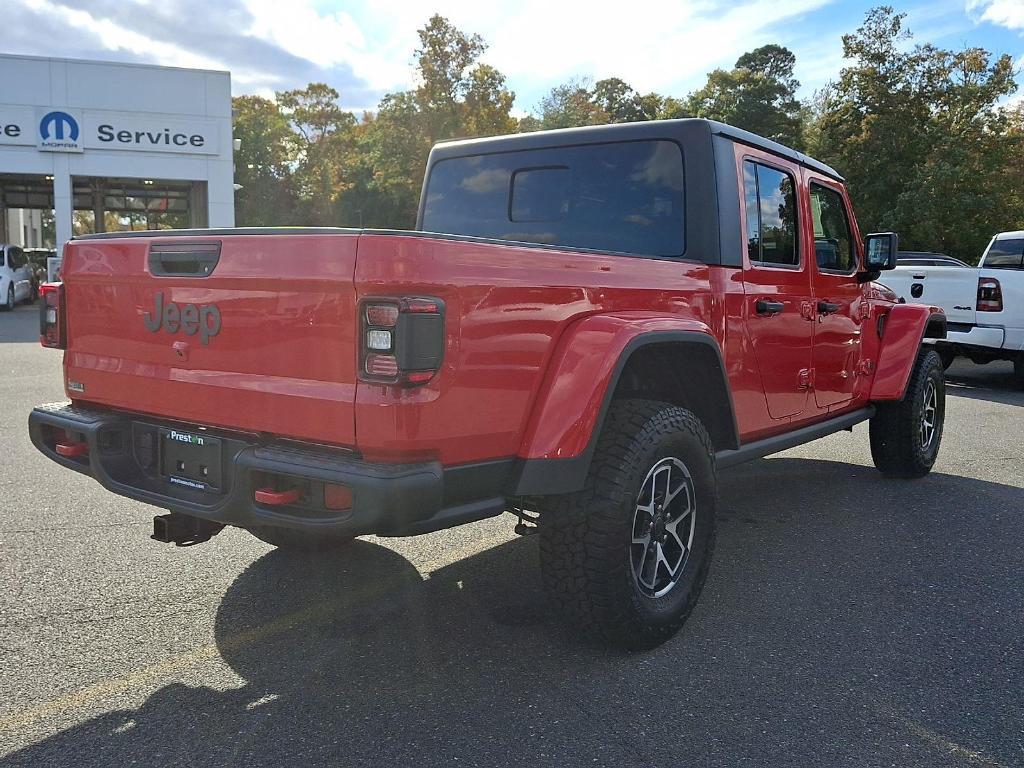 new 2025 Jeep Gladiator car, priced at $50,434