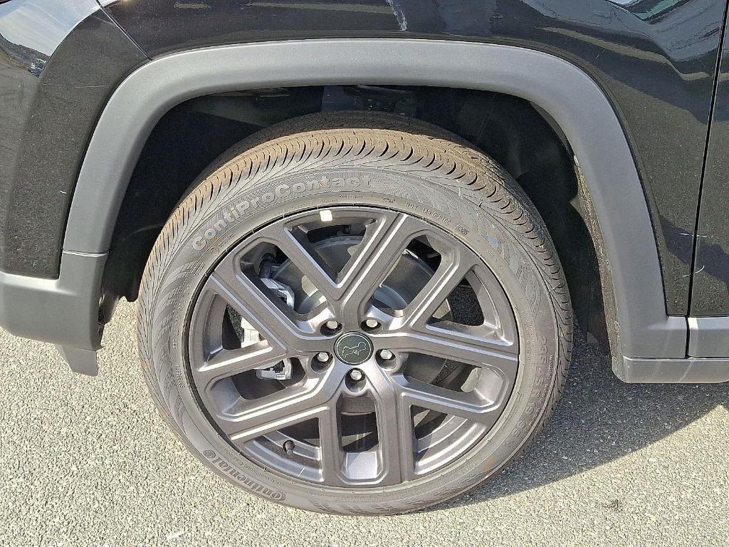 new 2026 Jeep Compass car, priced at $35,120