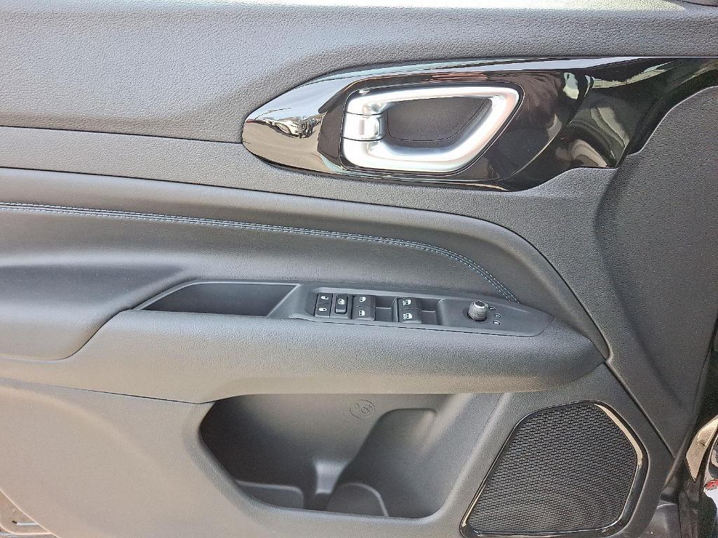 new 2026 Jeep Compass car, priced at $35,120